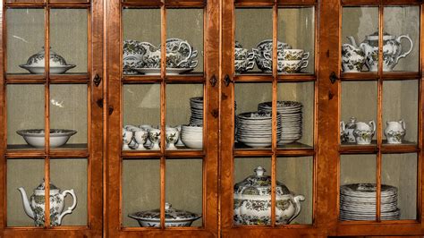 are china closets outdated
